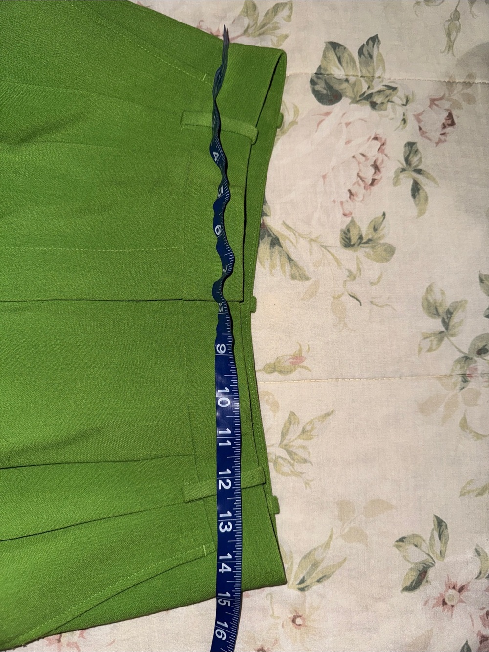 Zara women’s Double-Breasted Suit in Lime Green - Picture 12 of 12